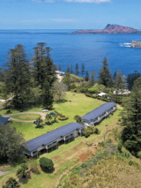 Solo passengers: Norfolk Island Crest Apartment with return flights