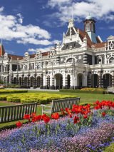 Solo Travellers Highlights Tour with Return Flights