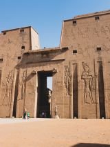 Elegance of the Nile