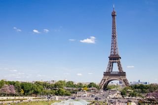 Melbourne to Paris
From $1,499 per person
(code: EMPAR)*