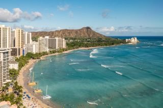 Sydney to Honolulu
From $855 per person
(code: HAHN)*