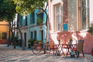 Sydney to Barcelona
From $1,289 per person
(code: EMBAR)*