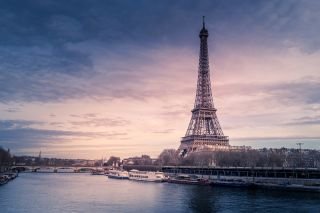 Brisbane to Paris
From $1,409
(code: SQCDG)*