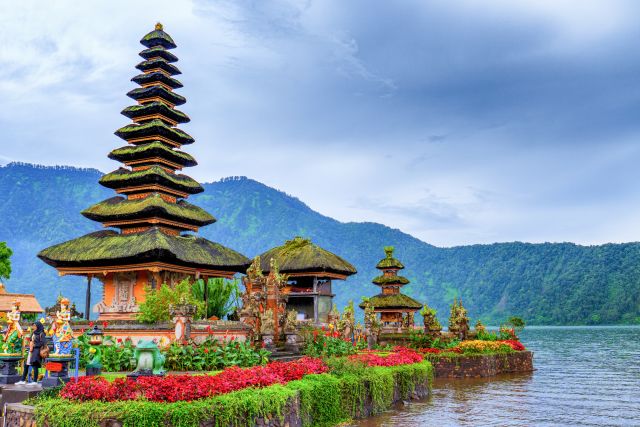 Indonesian Adventure on Pacific Explorer